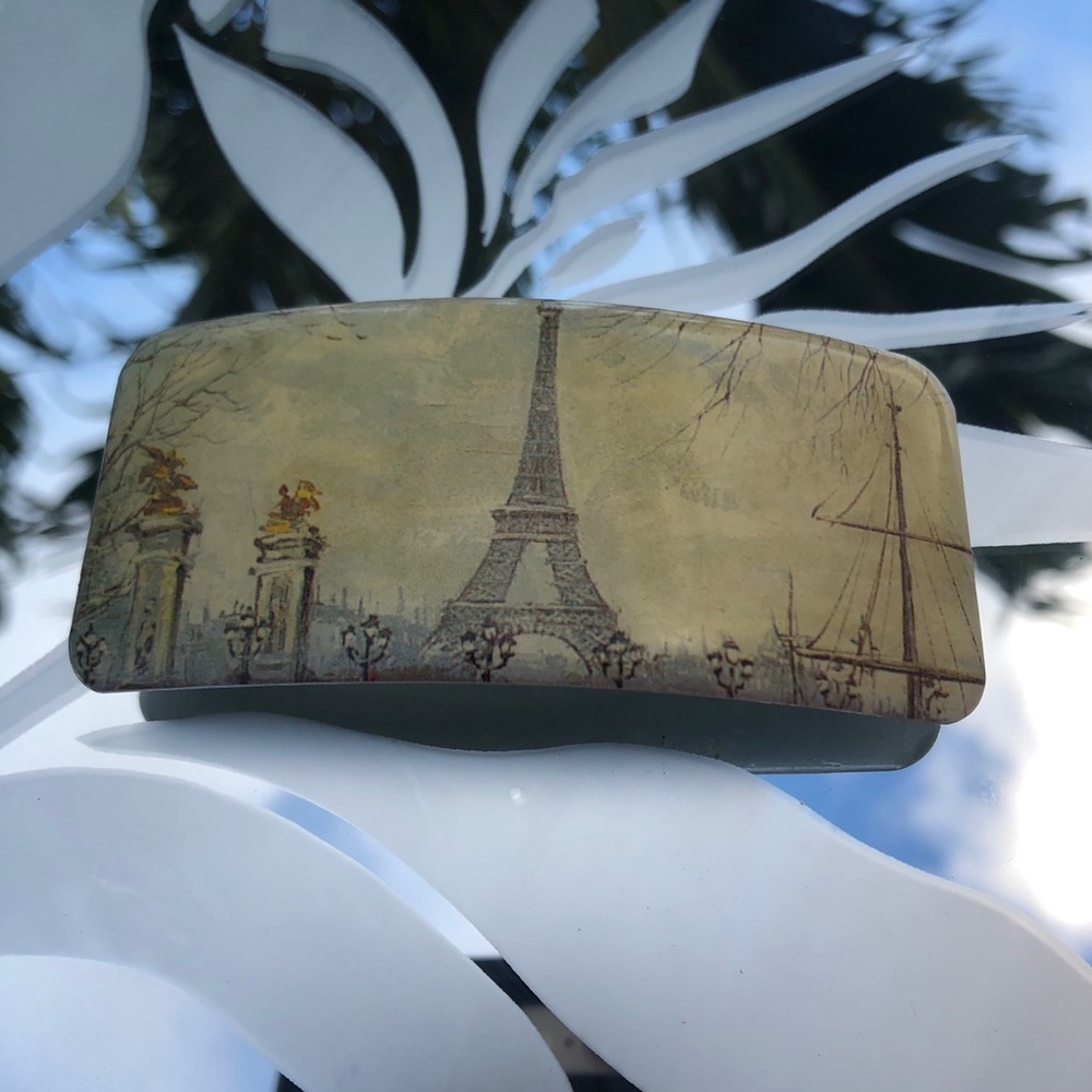 Vintage France Hair Clip